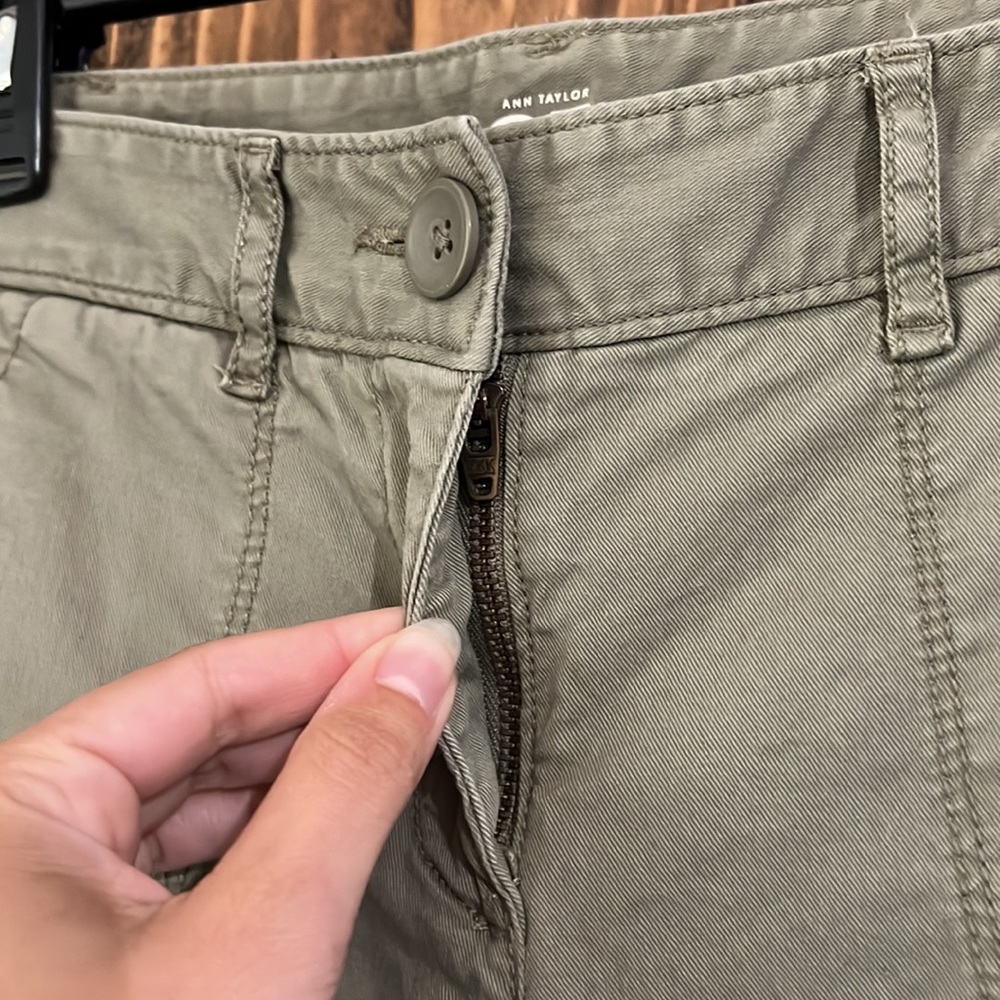 Ann Taylor Loft Relaxed Skinny Chino Style Pants - Picture 5 of 10